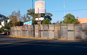 RENTA DE VALLAS METALICAS